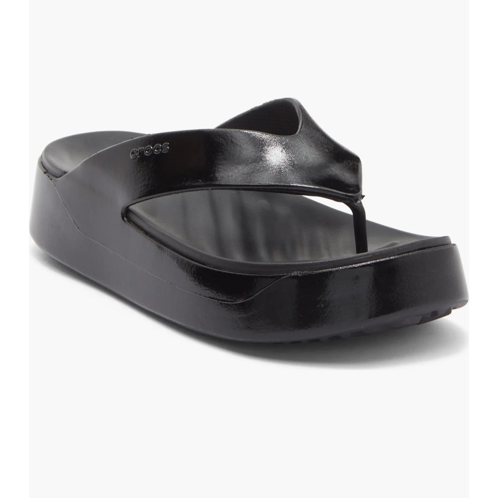 🔥New CROCS Black Patent Getaway Flip Flop Sandals  Size 10